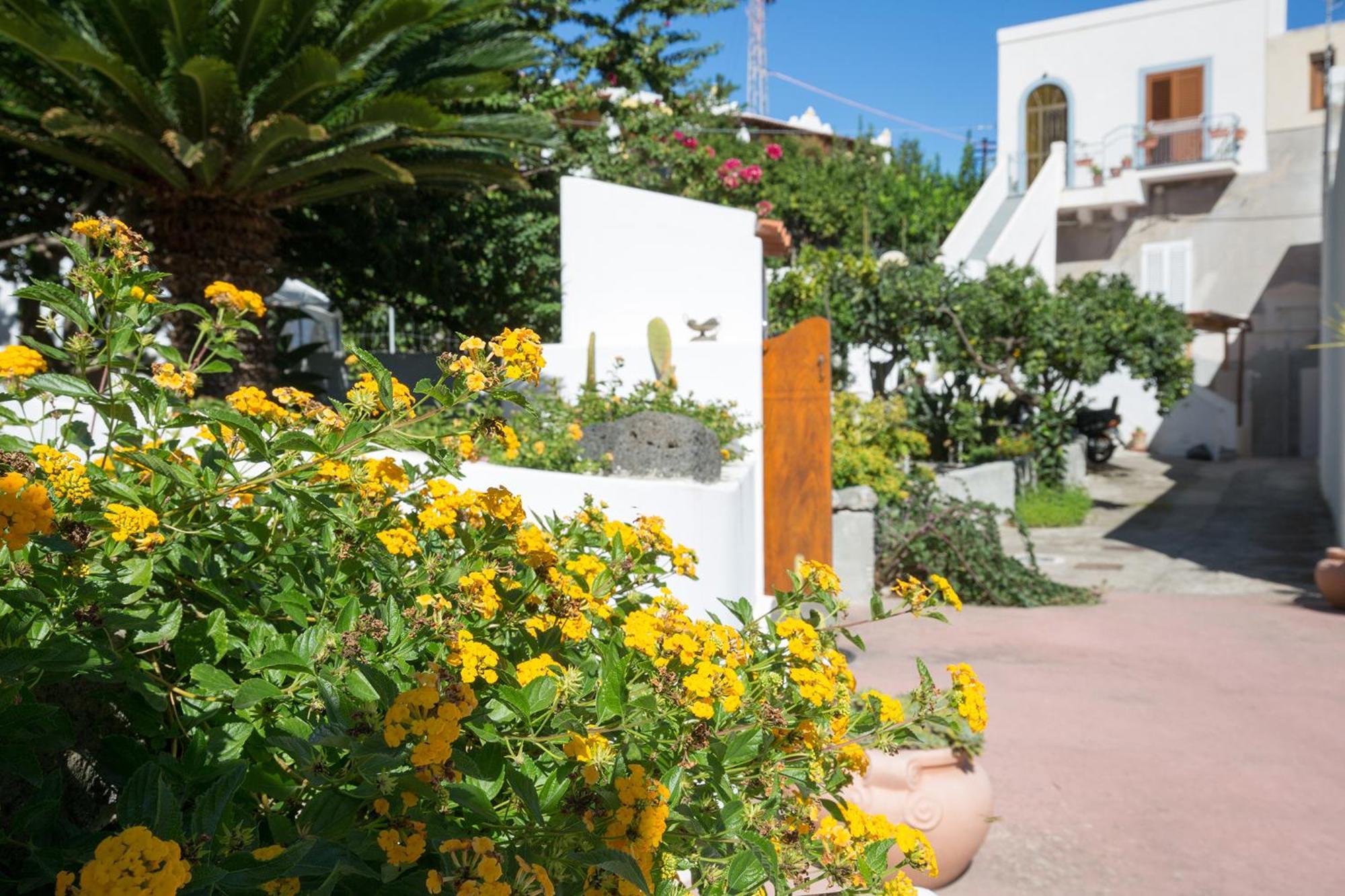 Villa Agrumeto Lipari  Exteriér fotografie